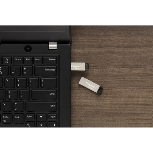 Kingston 256GB DataTraveler Kyson USB 3.2 Gen 1 Flash Drive